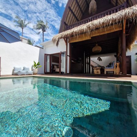 The Sanctuary -Private Pool Villas Гили-Эйр Экстерьер фото