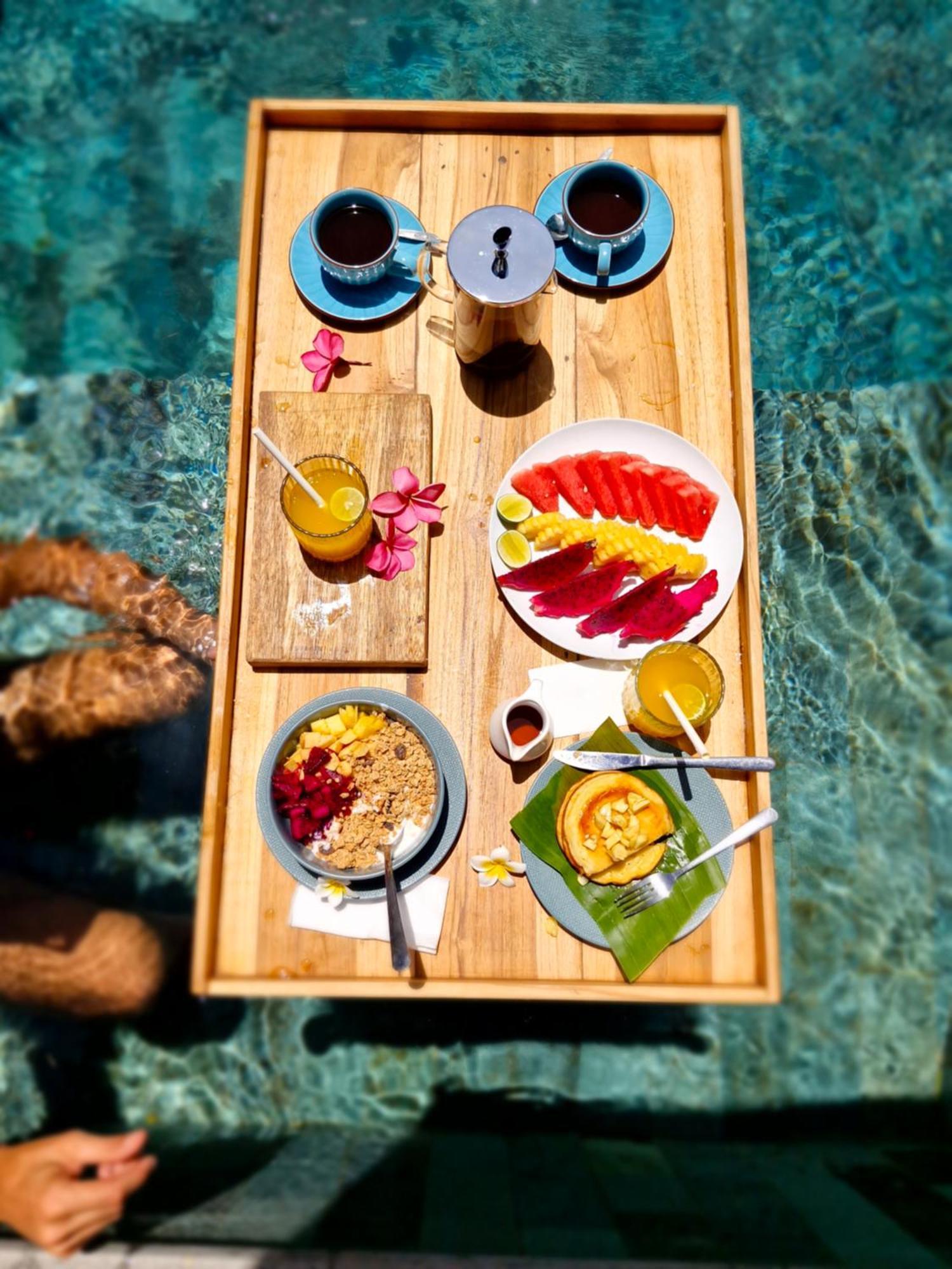 The Sanctuary -Private Pool Villas Гили-Эйр Экстерьер фото
